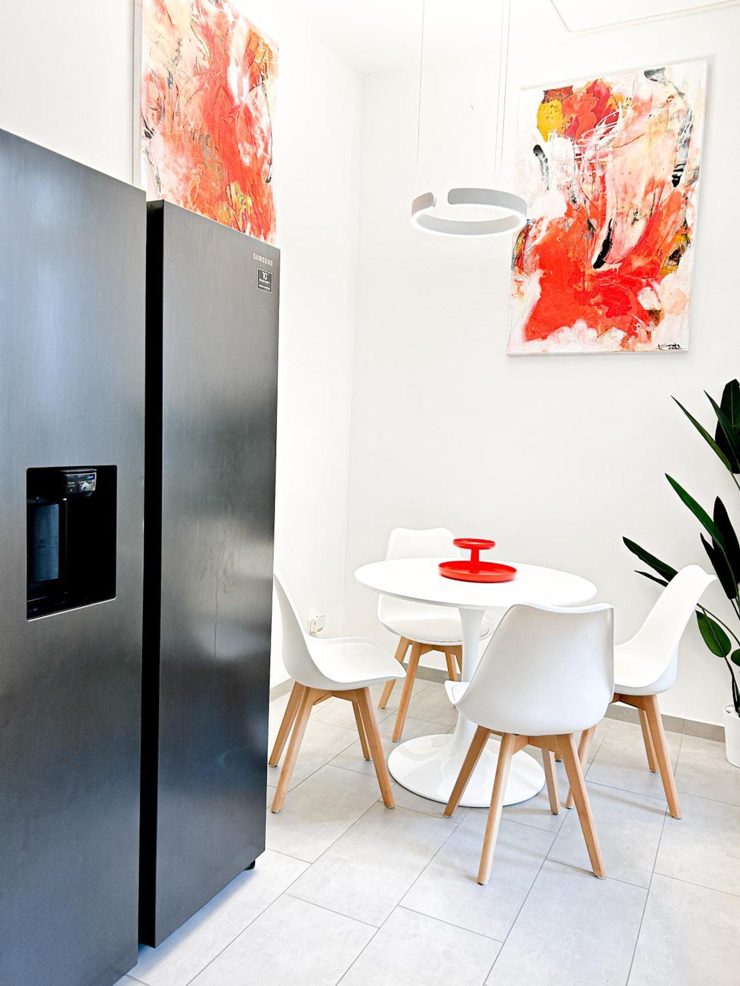 Thegallery Apartment